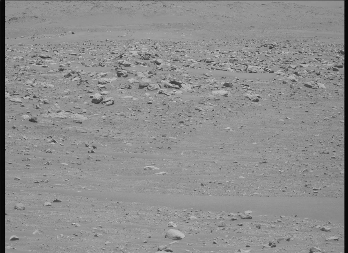 This image was taken by MCZ_LEFT onboard NASA's Mars rover Perseverance on Sol 840