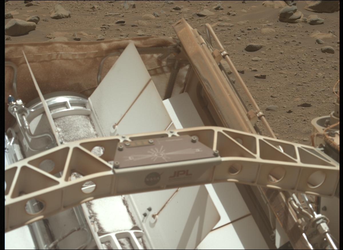This image was taken by MCZ_LEFT onboard NASA's Mars rover Perseverance on Sol 840