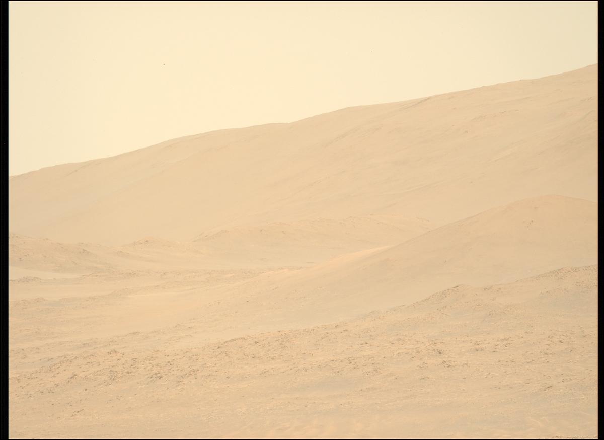 This image was taken by MCZ_LEFT onboard NASA's Mars rover Perseverance on Sol 843