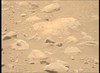 View image taken on Mars, Mars Perseverance Sol 843: Left Mastcam-Z Camera