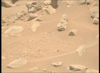View image taken on Mars, Mars Perseverance Sol 843: Right Mastcam-Z Camera