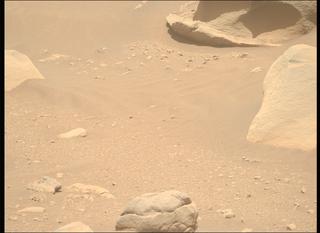 View image taken on Mars, Mars Perseverance Sol 843: Right Mastcam-Z Camera