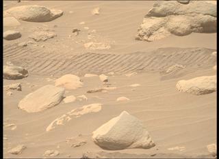 View image taken on Mars, Mars Perseverance Sol 845: Right Mastcam-Z Camera