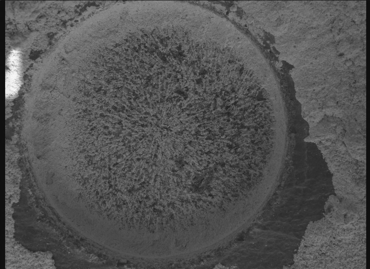 This image was taken by SHERLOC_WATSON onboard NASA's Mars rover Perseverance on Sol 850