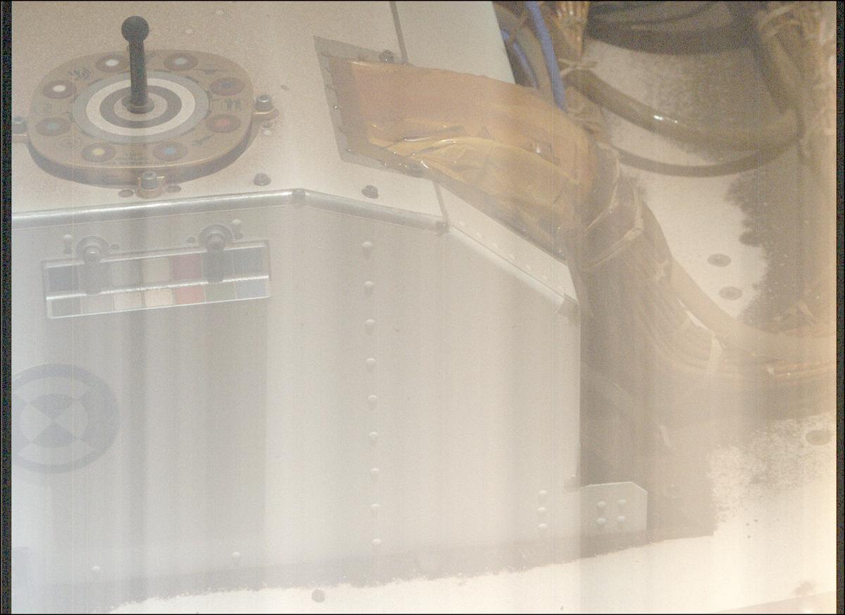 This image was taken by MCZ_RIGHT onboard NASA's Mars rover Perseverance on Sol 851