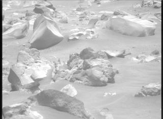 View image taken on Mars, Mars Perseverance Sol 852: Right Mastcam-Z Camera