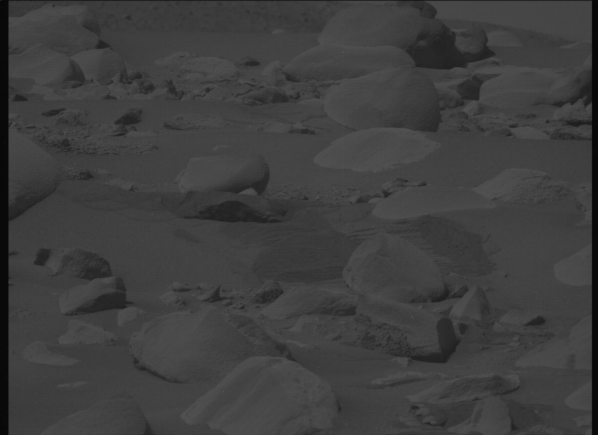 This image was taken by MCZ_LEFT onboard NASA's Mars rover Perseverance on Sol 853