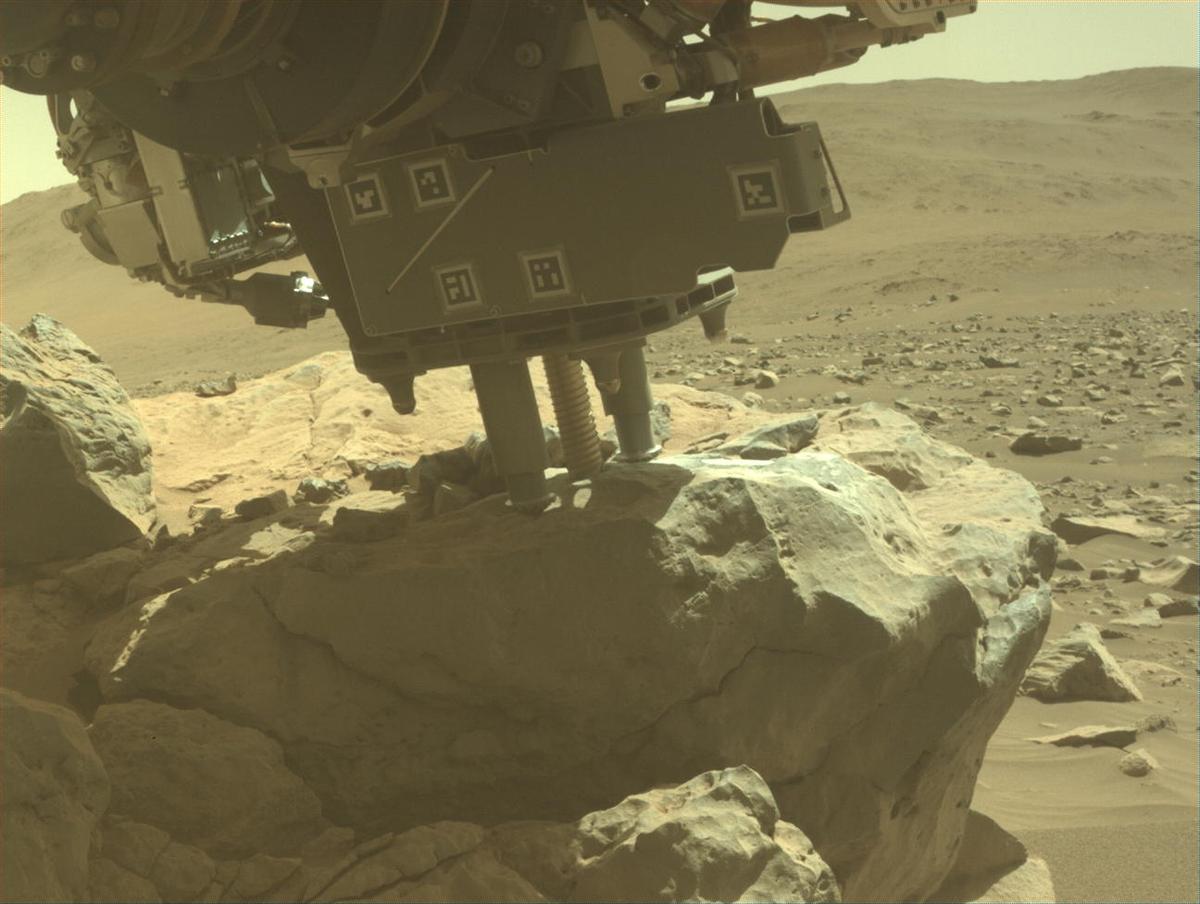 This image was taken by FRONT_HAZCAM_LEFT_A onboard NASA's Mars rover Perseverance on Sol 863