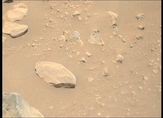 View image taken on Mars, Mars Perseverance Sol 864: Right Mastcam-Z Camera