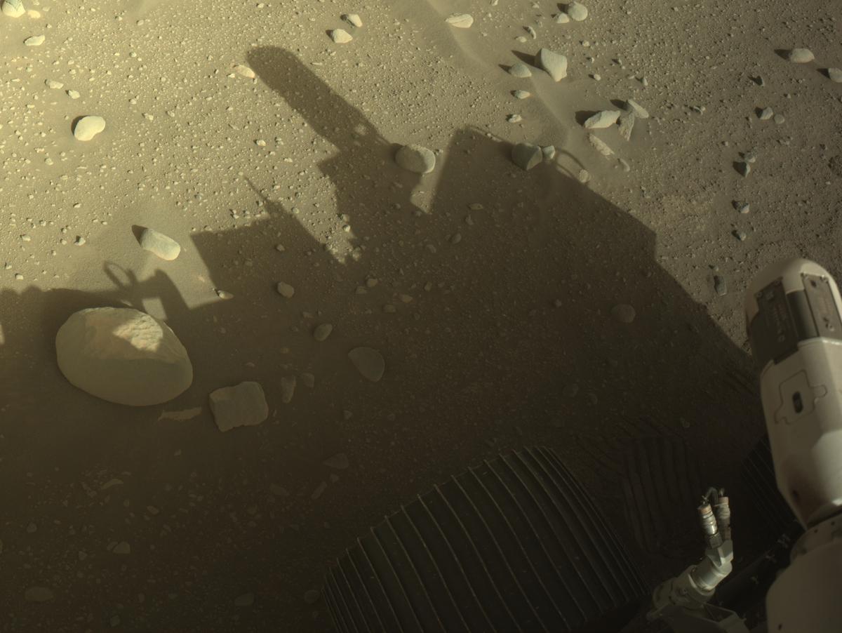 This image was taken by NAVCAM_LEFT onboard NASA's Mars rover Perseverance on Sol 870