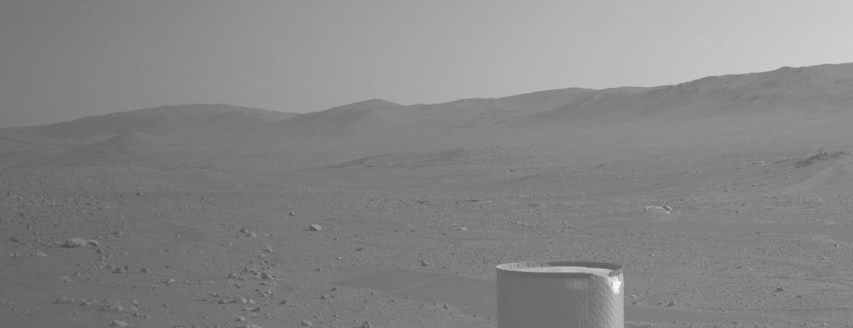 This image was taken by NAVCAM_LEFT onboard NASA's Mars rover Perseverance on Sol 870
