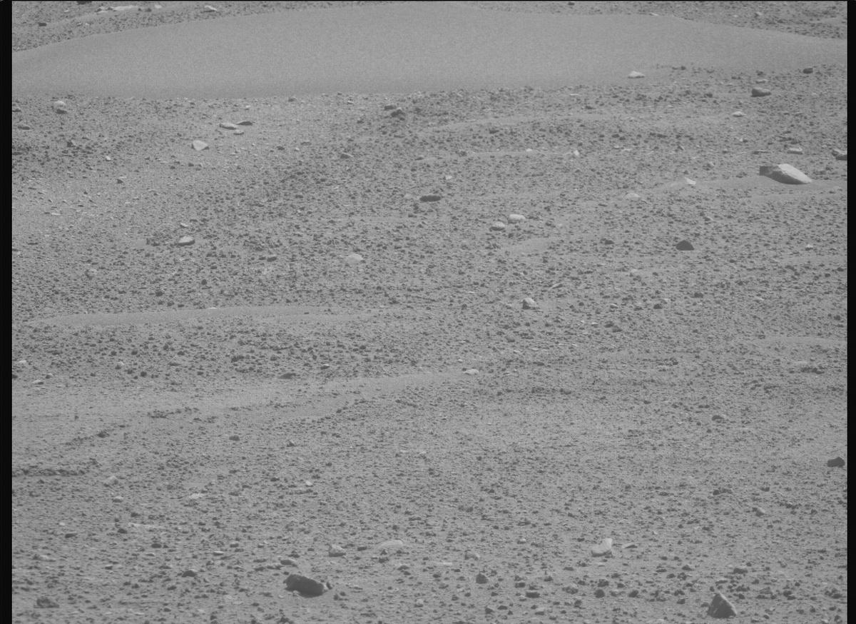 This image was taken by MCZ_RIGHT onboard NASA's Mars rover Perseverance on Sol 871