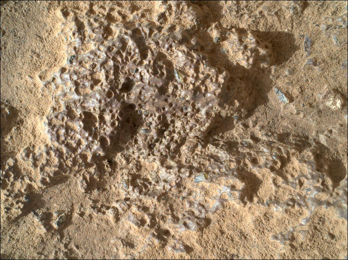 This image was taken by SHERLOC_WATSON onboard NASA's Mars rover Perseverance on Sol 874