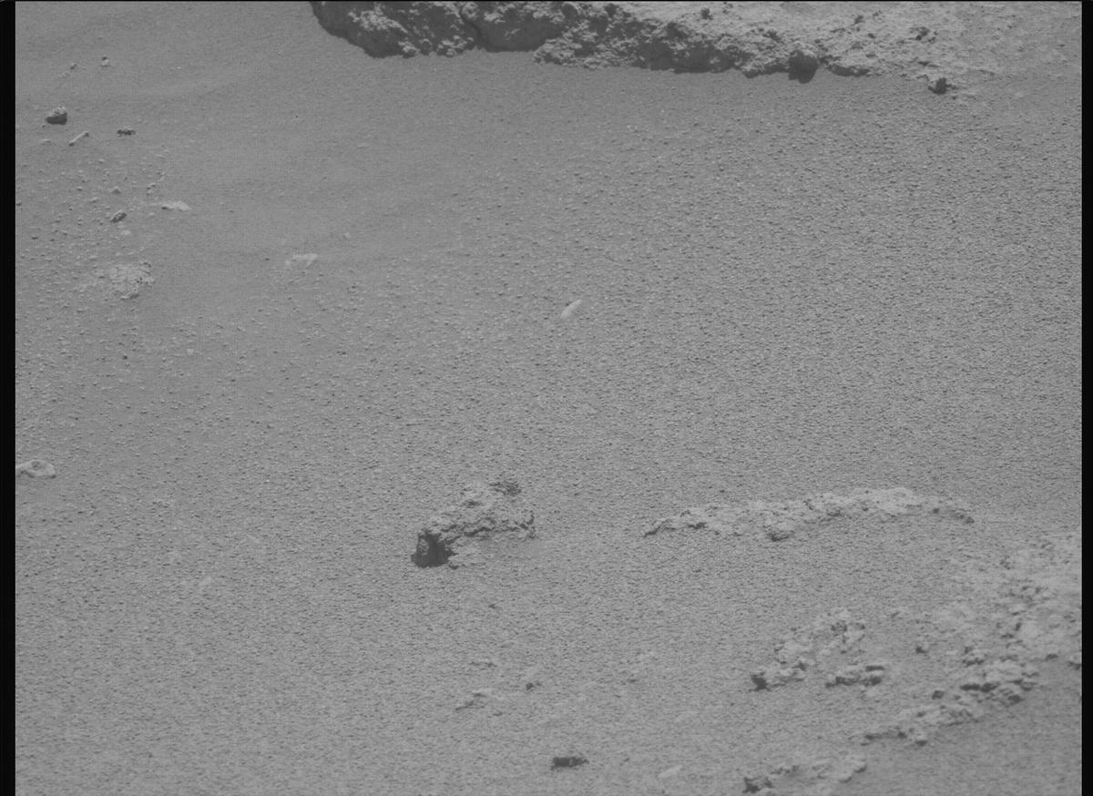 This image was taken by MCZ_LEFT onboard NASA's Mars rover Perseverance on Sol 874