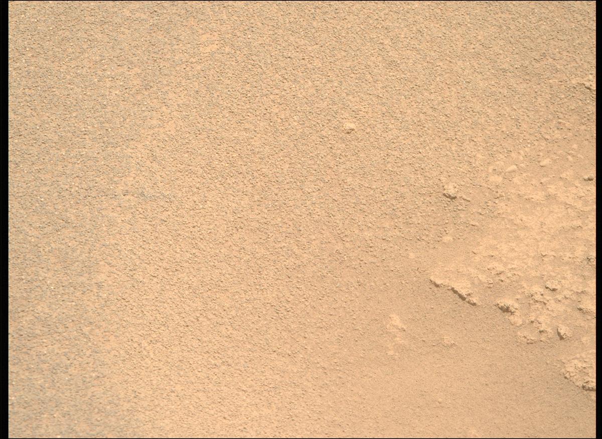 This image was taken by MCZ_RIGHT onboard NASA's Mars rover Perseverance on Sol 874