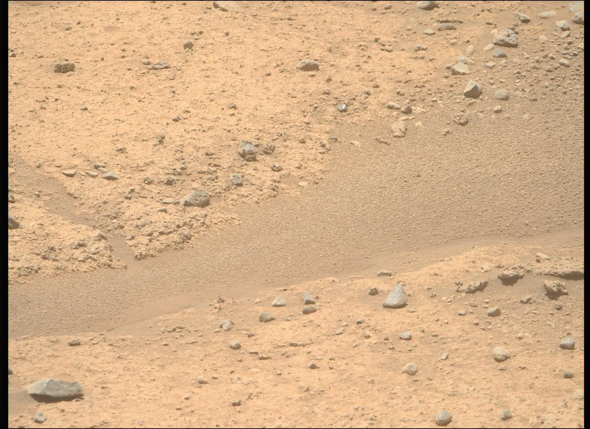 This image was taken by MCZ_RIGHT onboard NASA's Mars rover Perseverance on Sol 874