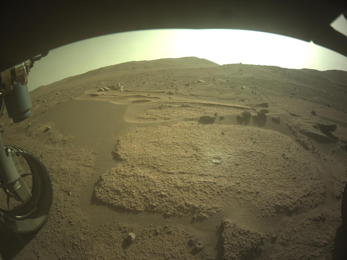 This image was taken by FRONT_HAZCAM_LEFT_A onboard NASA's Mars rover Perseverance on Sol 877