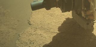 View image taken on Mars, Mars Perseverance Sol 877: Front Right Hazard Avoidance Camera (Hazcam)