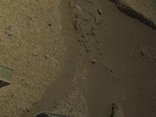 View image taken on Mars, Mars Perseverance Sol 877: Left Navigation Camera (Navcam)