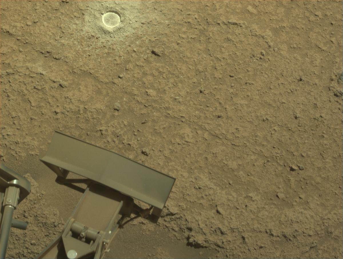 This image was taken by NAVCAM_RIGHT onboard NASA's Mars rover Perseverance on Sol 877