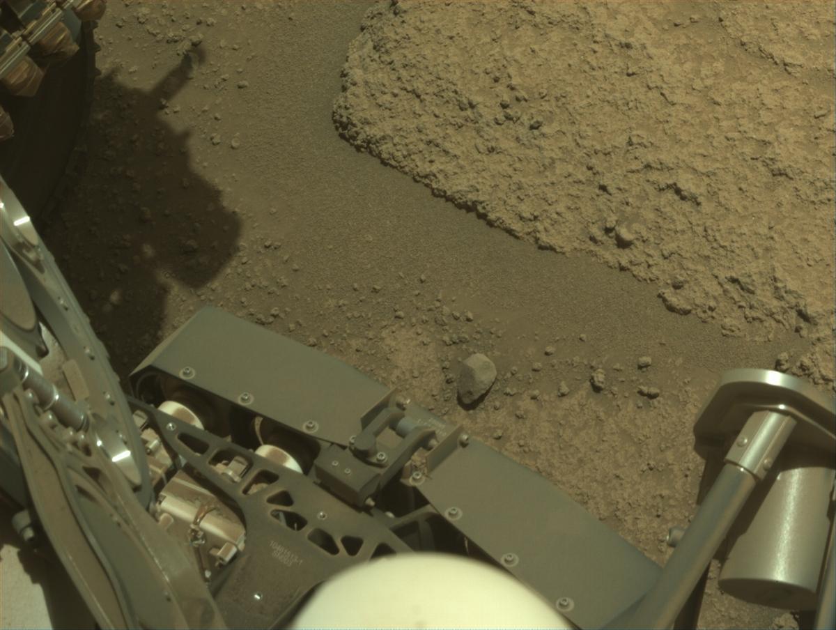 This image was taken by NAVCAM_RIGHT onboard NASA's Mars rover Perseverance on Sol 877