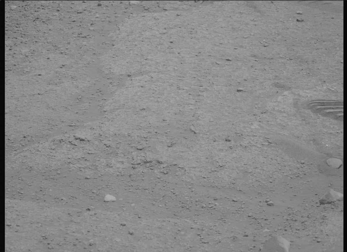 This image was taken by MCZ_LEFT onboard NASA's Mars rover Perseverance on Sol 878