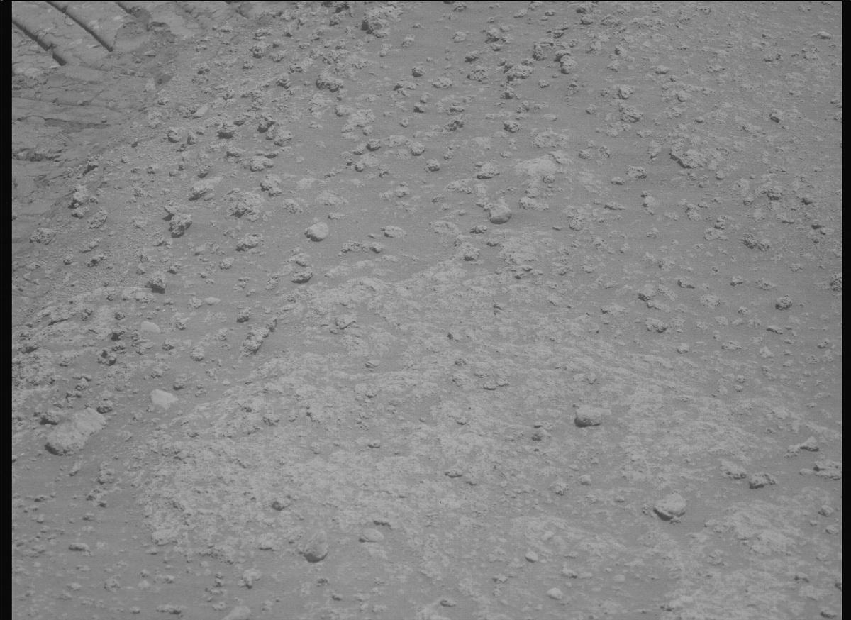 This image was taken by MCZ_LEFT onboard NASA's Mars rover Perseverance on Sol 878