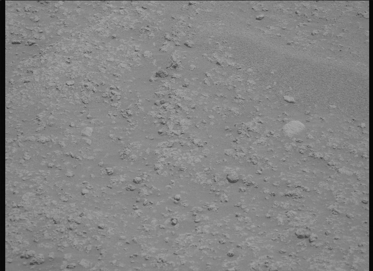 This image was taken by MCZ_LEFT onboard NASA's Mars rover Perseverance on Sol 878