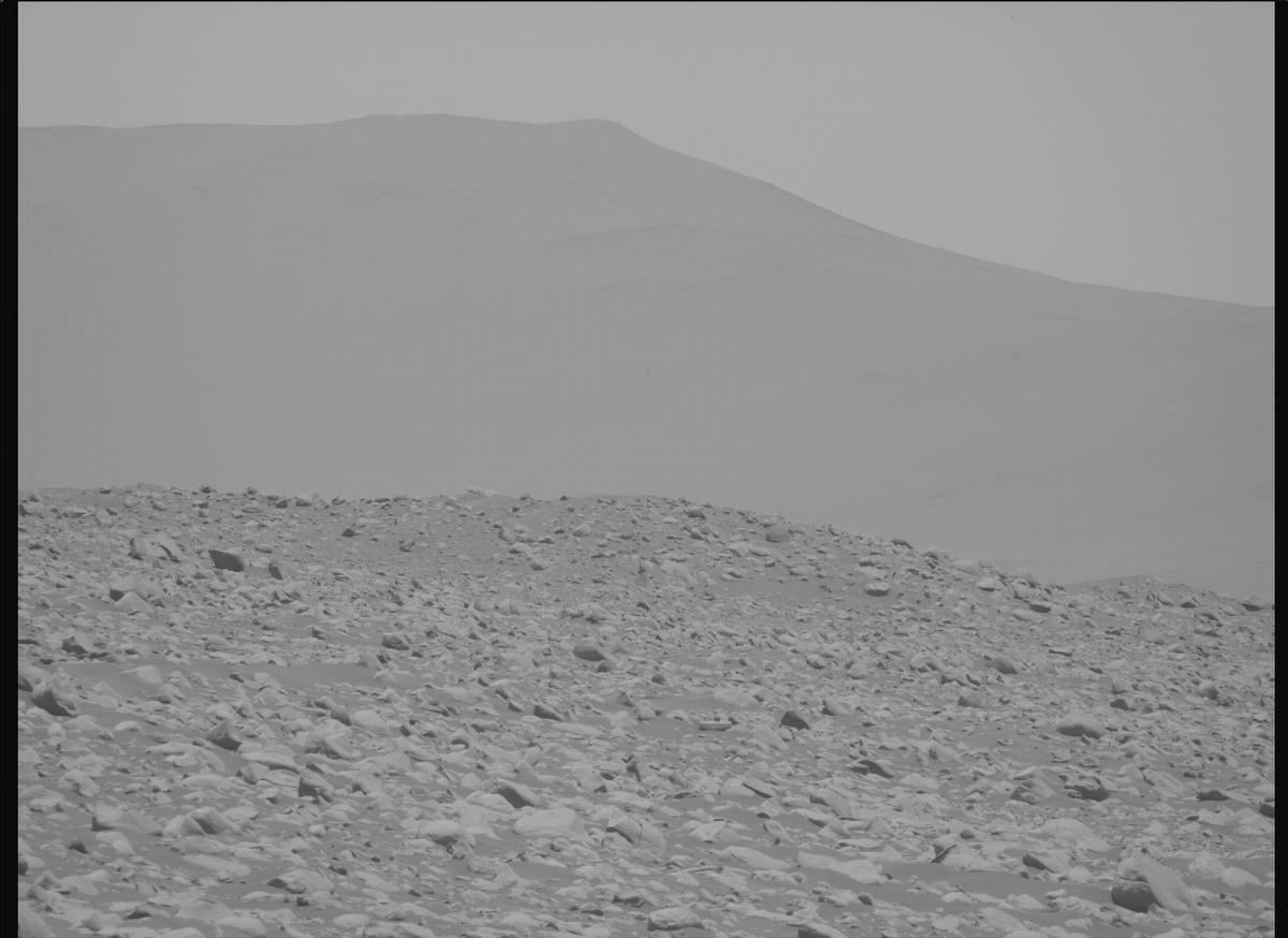 This image was taken by MCZ_RIGHT onboard NASA's Mars rover Perseverance on Sol 878