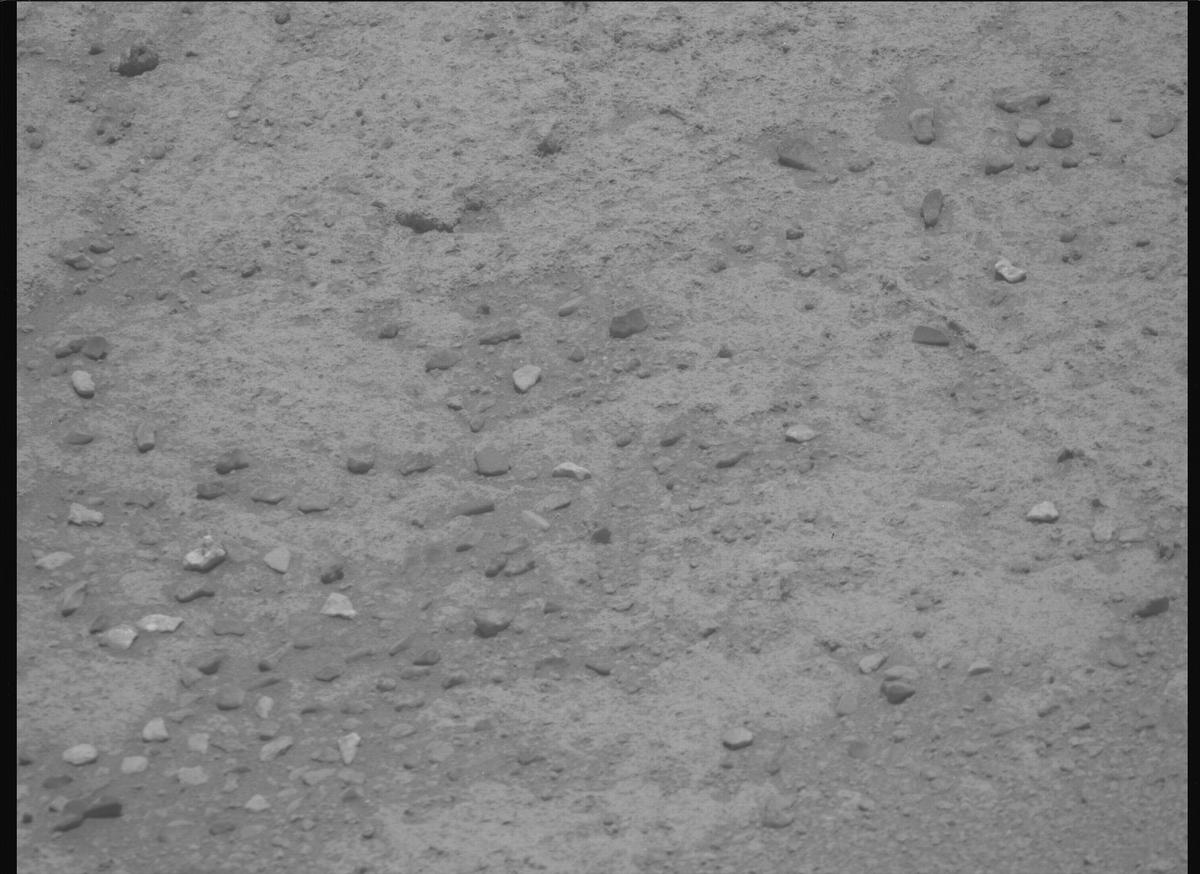 This image was taken by MCZ_RIGHT onboard NASA's Mars rover Perseverance on Sol 878