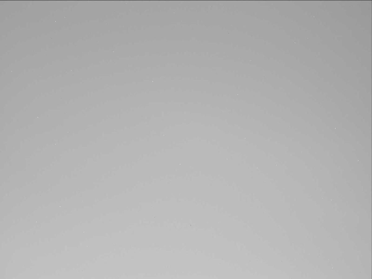 This image was taken by MCZ_LEFT onboard NASA's Mars rover Perseverance on Sol 879