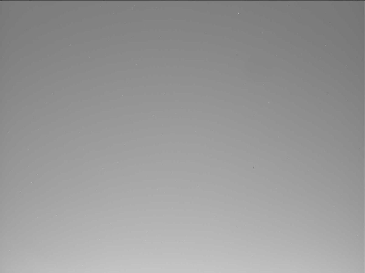 This image was taken by MCZ_RIGHT onboard NASA's Mars rover Perseverance on Sol 879