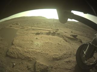 View image taken on Mars, Mars Perseverance Sol 883: Front Right Hazard Avoidance Camera (Hazcam)