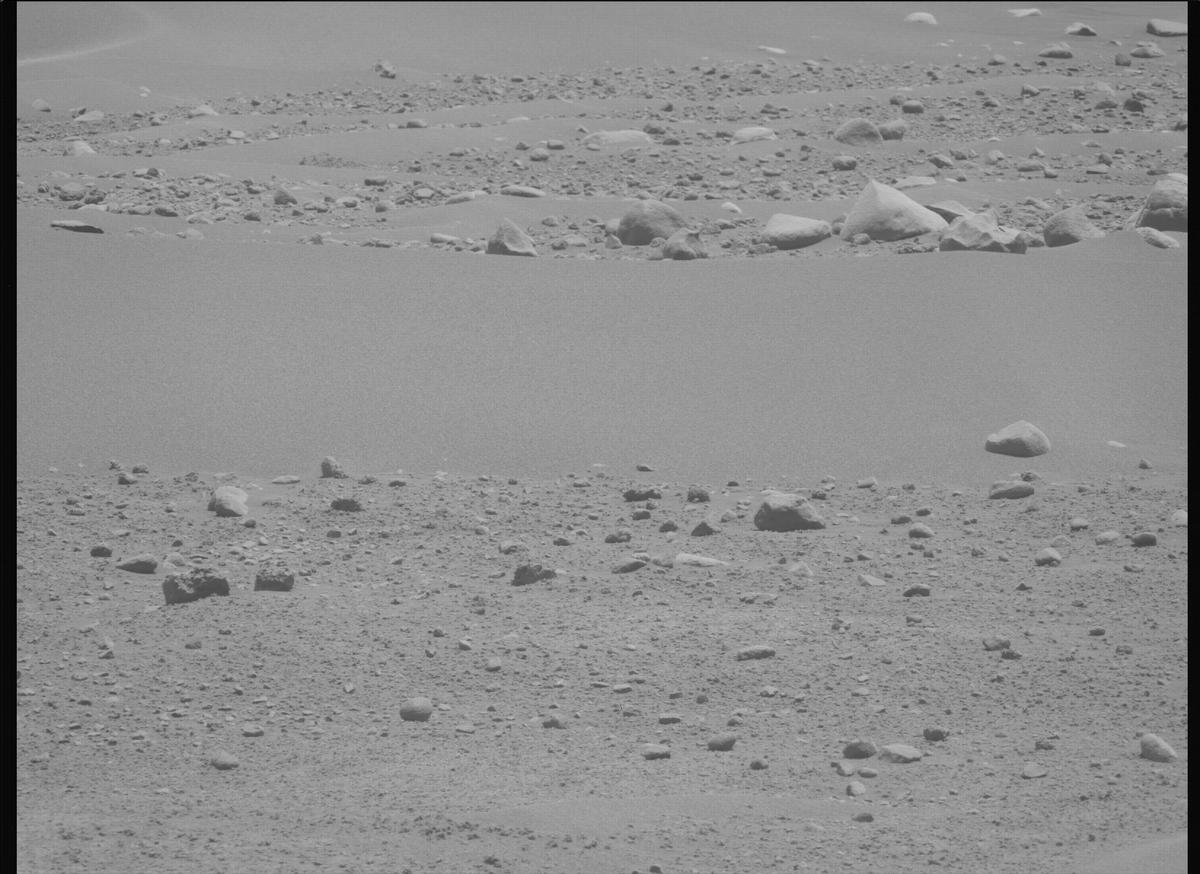 This image was taken by MCZ_LEFT onboard NASA's Mars rover Perseverance on Sol 884