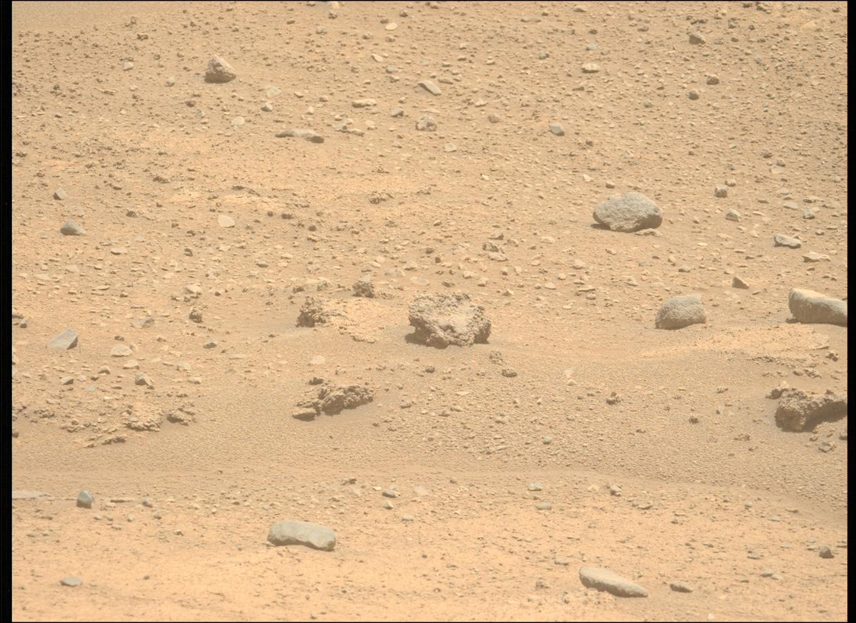 This image was taken by MCZ_LEFT onboard NASA's Mars rover Perseverance on Sol 884