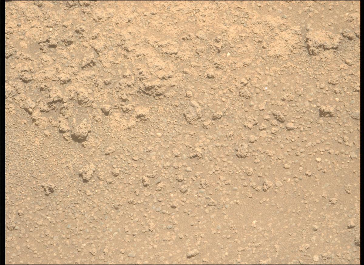 This image was taken by MCZ_LEFT onboard NASA's Mars rover Perseverance on Sol 885