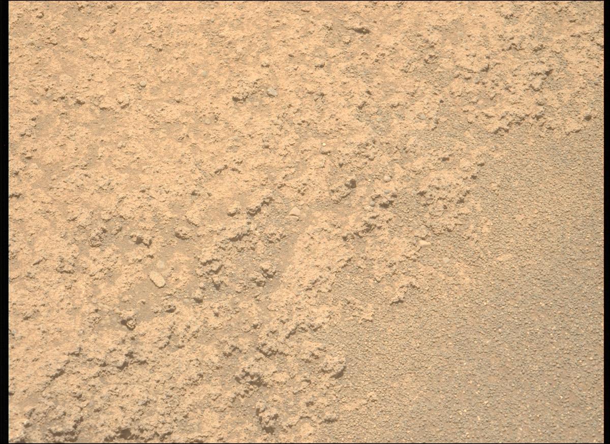 This image was taken by MCZ_LEFT onboard NASA's Mars rover Perseverance on Sol 885