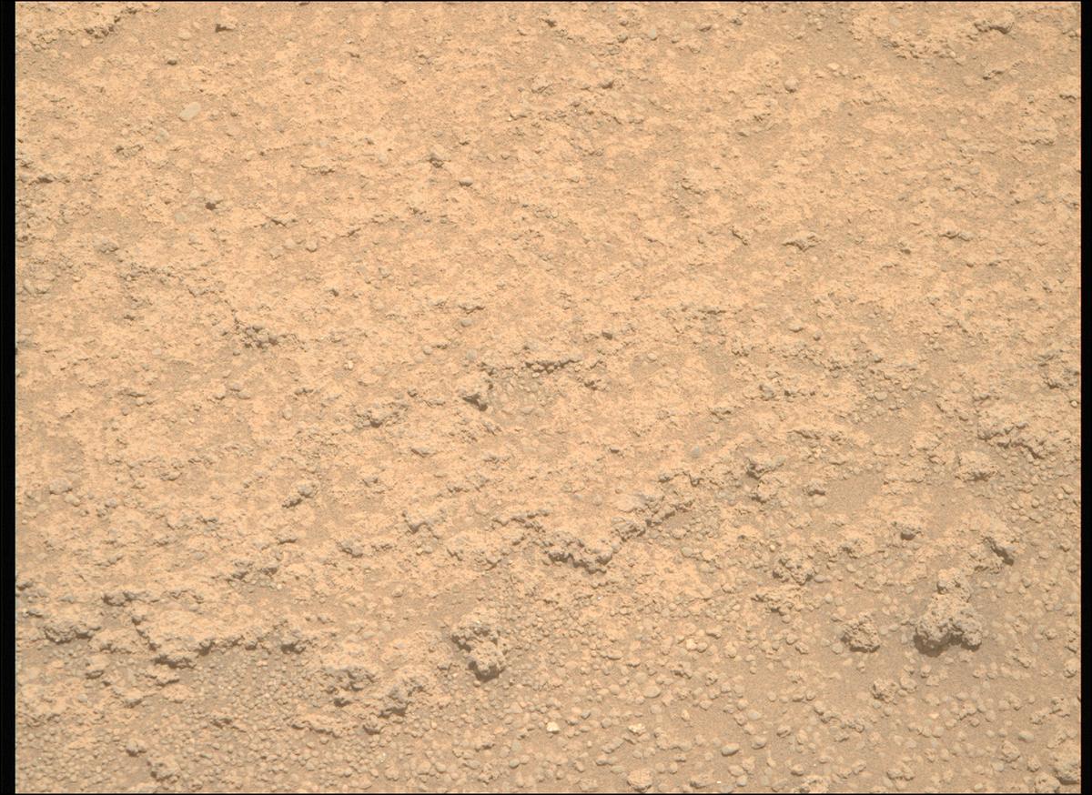 This image was taken by MCZ_RIGHT onboard NASA's Mars rover Perseverance on Sol 885