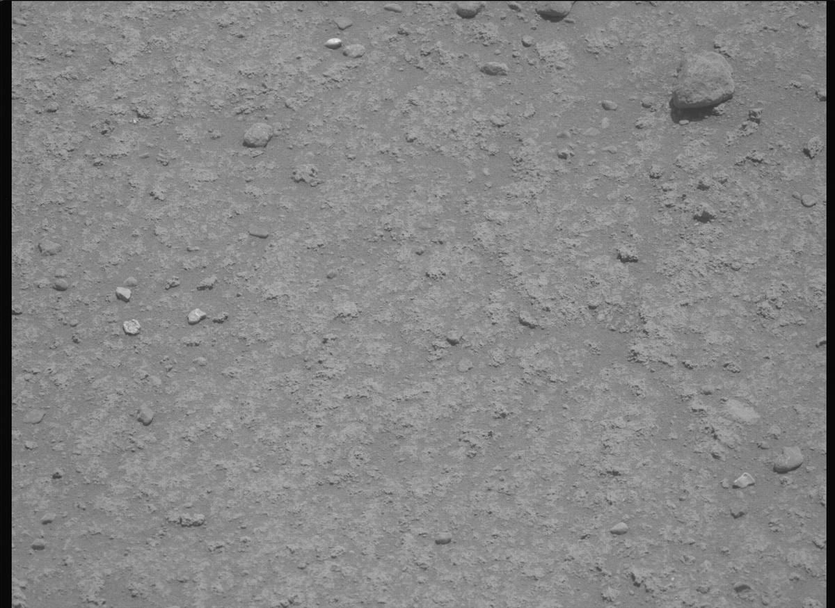This image was taken by MCZ_LEFT onboard NASA's Mars rover Perseverance on Sol 886