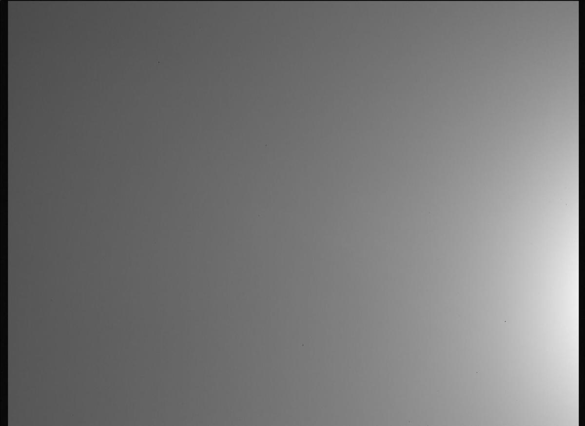 This image was taken by MCZ_LEFT onboard NASA's Mars rover Perseverance on Sol 886