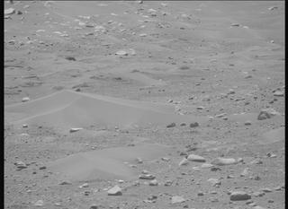 View image taken on Mars, Mars Perseverance Sol 886: Right Mastcam-Z Camera