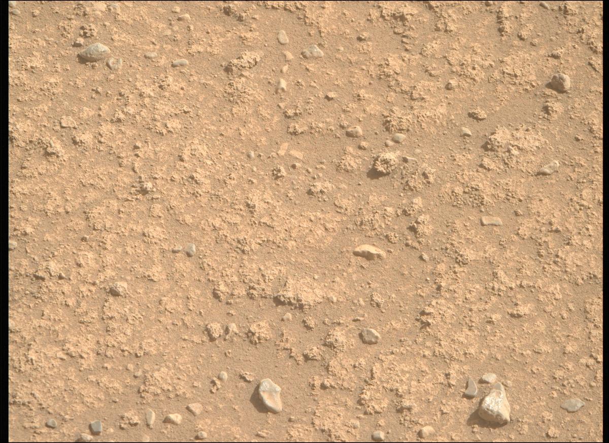 This image was taken by MCZ_RIGHT onboard NASA's Mars rover Perseverance on Sol 886