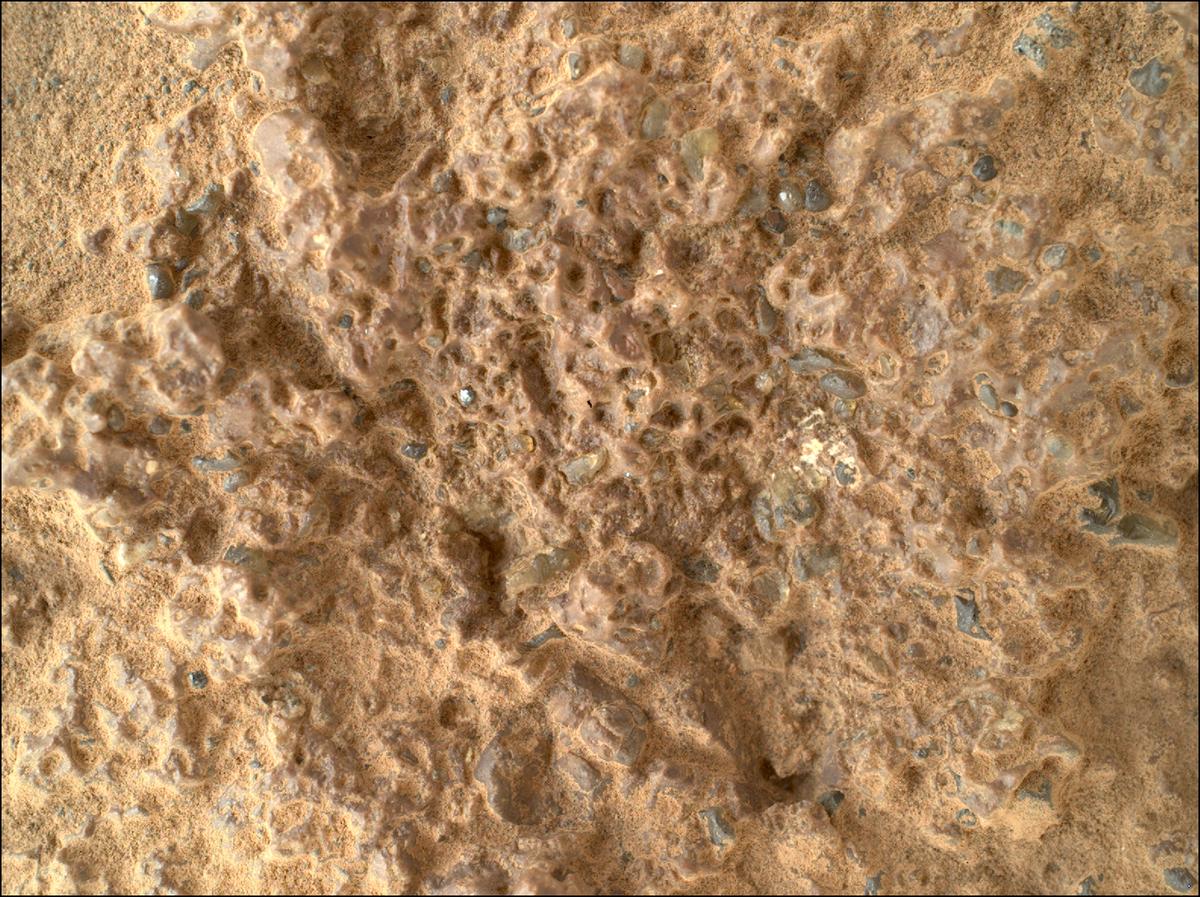 This image was taken by SHERLOC_WATSON onboard NASA's Mars rover Perseverance on Sol 887