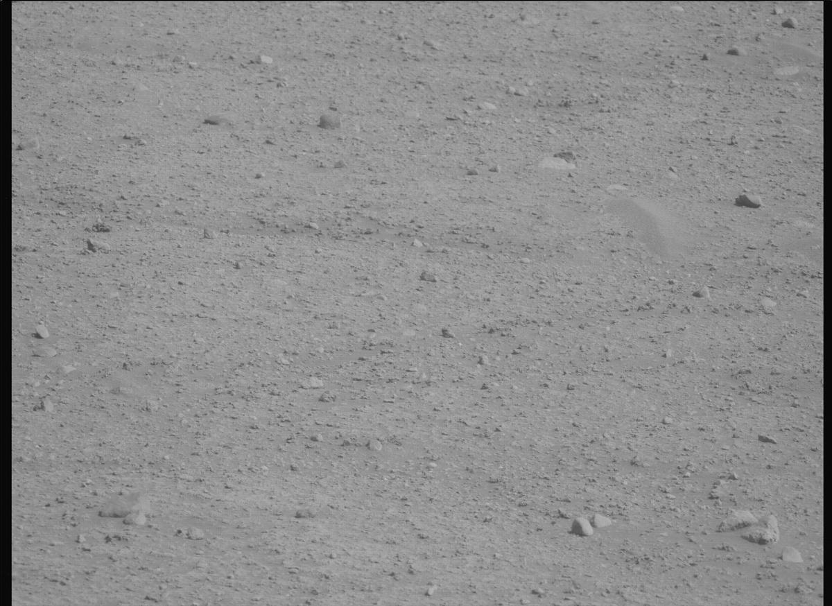 This image was taken by MCZ_LEFT onboard NASA's Mars rover Perseverance on Sol 889