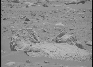 View image taken on Mars, Mars Perseverance Sol 897: Right Mastcam-Z Camera
