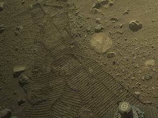 View image taken on Mars, Mars Perseverance Sol 899: Right Navigation Camera (Navcam)