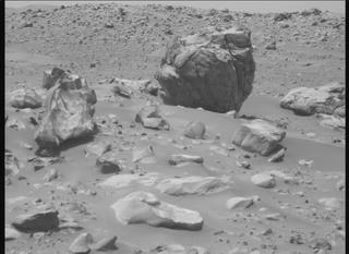 View image taken on Mars, Mars Perseverance Sol 902: Right Mastcam-Z Camera