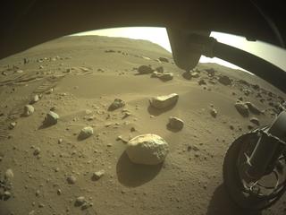 View image taken on Mars, Mars Perseverance Sol 905: Front Right Hazard Avoidance Camera (Hazcam)
