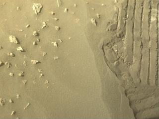 View image taken on Mars, Mars Perseverance Sol 909: Front Right Hazard Avoidance Camera (Hazcam)