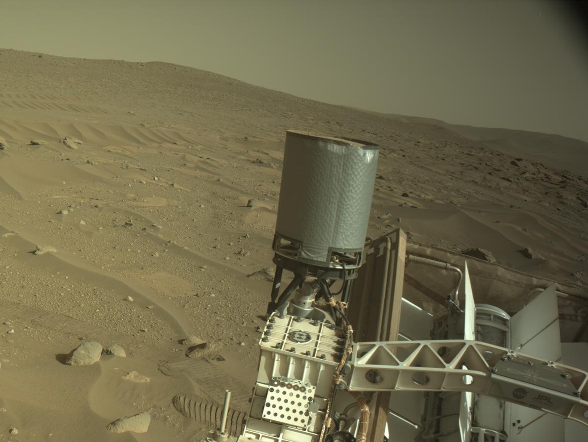 This image was taken by NAVCAM_RIGHT onboard NASA's Mars rover Perseverance on Sol 909